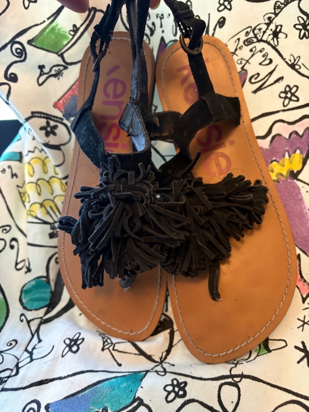 Kensie suede tassel tong flats